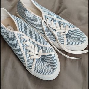 Old Navy shoes